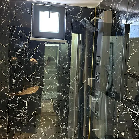 Vip מלון דירות